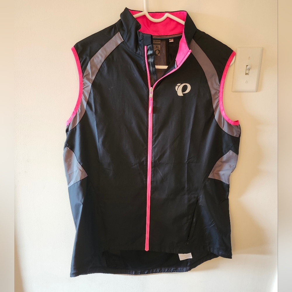 Pearl Izumi Black and Pink Sleeveless Vest